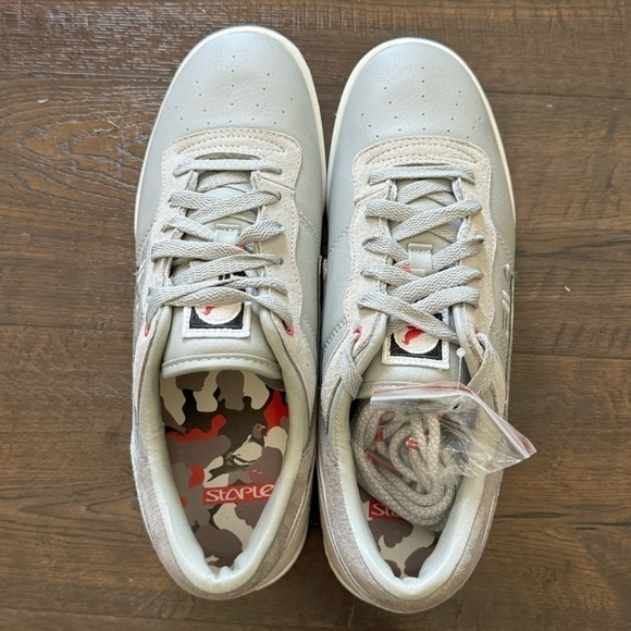 Fila X Staple Pigeon Low Top Sneaker Size 11 Men - Picture 6 of 10